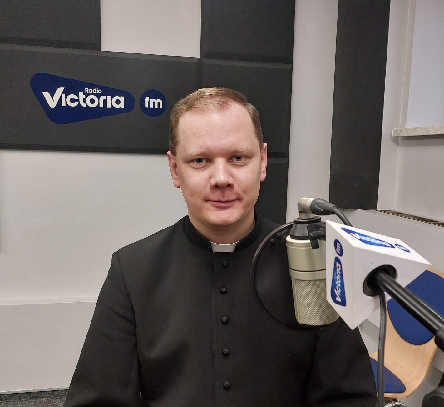 Ksiądz Mateusz Adamski Triduum Paschalne Radio Victoria 6279