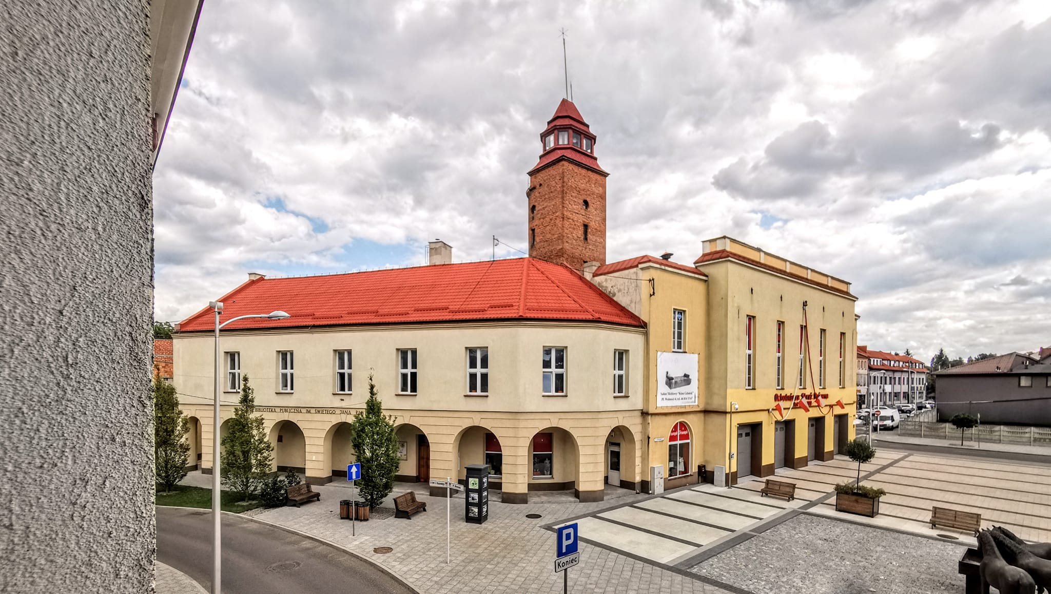 Dotacja dla rawskiej Biblioteki – Radio Victoria