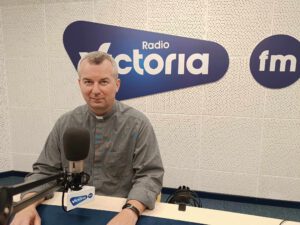 Ksiądz Piotr Krzyszkowski prezes Fundacji Caritas Diecezji Łowickiej