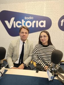 Krystian Cipiński Wicestarosta Łowicki i Maja Gams Młodzieżowa Rada Powiatu Łowickiego